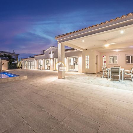 Villa Pyeranch Torrevieja Exterior photo